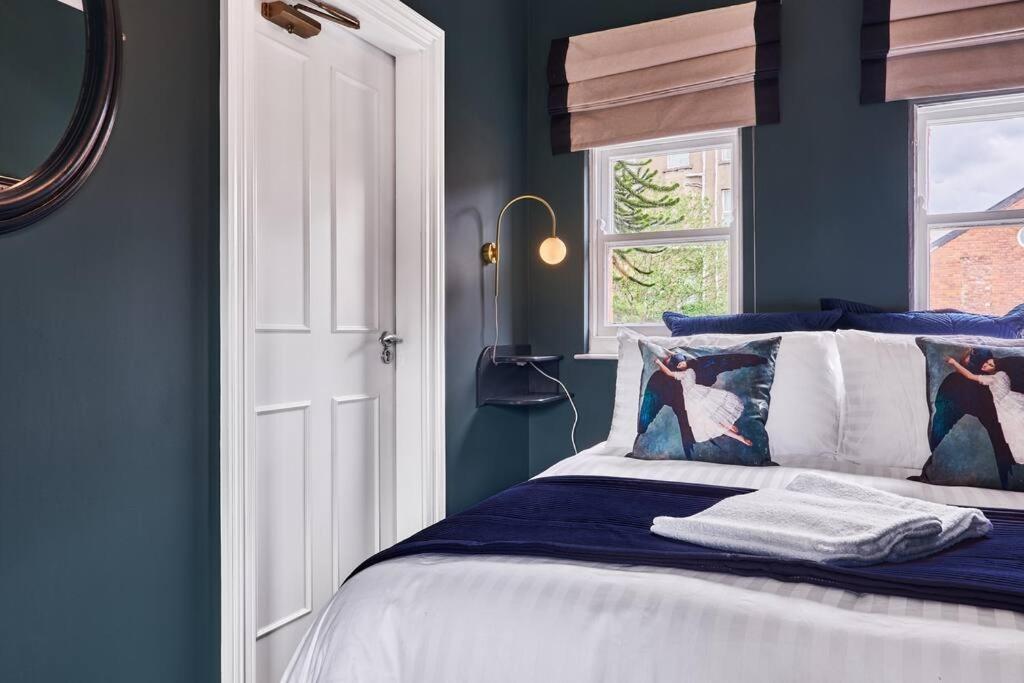 The Snug @ Clarence Apartment Londonderry ภายนอก รูปภาพ